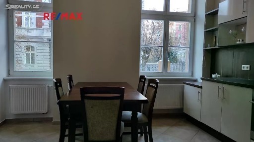 Prodej bytu 3+1 85 m² Moskevská, Karlovy Vary