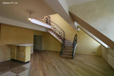 Karlovy Vary, Pod Jelením skokem, 36