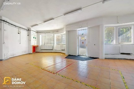 Prodej obchodního prostoru 510 m² Mánesova, Bojkovice