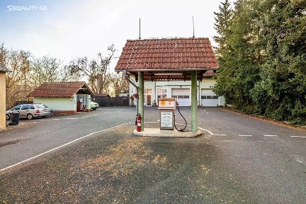 Prodej rodinného domu 308 m², pozemek 1634 m² Litvínov