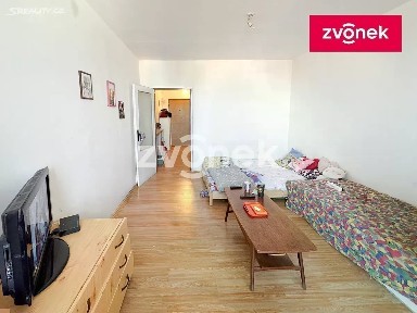 Prodej bytu 1+kk 30 m² Školní, Otrokovice