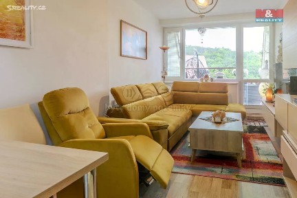 Prodej bytu 2+kk 47 m² Všemina