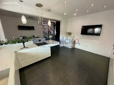 České Budějovice, České Budějovice 6, Rudolfovská tř., 2