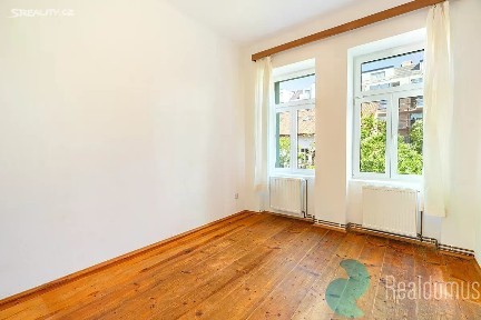 České Budějovice, České Budějovice 3, Skuherského