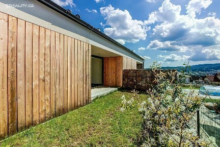 Prodej bytu 3+kk 74 m² Frymburk