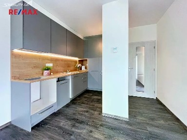 Prodej bytu 4+kk 82 m² Krčínova, České Budějovice - České Budějovice 2