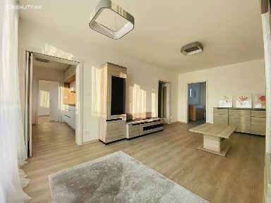 České Budějovice, České Budějovice 6, Na Nábřeží, 9