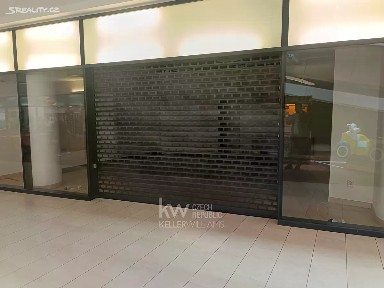 Hradec Králové, Pražské Předměstí, Dukelská třída