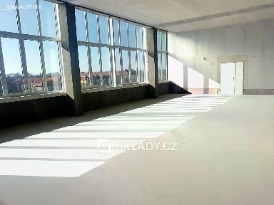 Hradec Králové, Víta Nejedlého