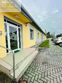 Pronájem kanceláře 35 m² Bieblova, Hradec Králové - Slezské Předměstí