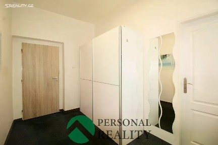 Pronájem bytu 2+kk 65 m² Hroznětínská, Otovice
