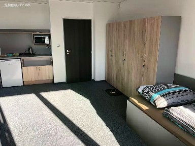 Pronájem bytu 6 pokojů a více 220 m² Karla Havlíčka Borovského, Sokolov