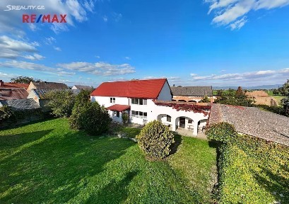 Prodej rodinného domu 186 m², pozemek 7638 m² Uničov - Renoty