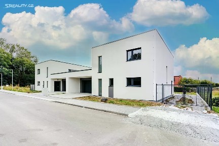 Prodej rodinného domu 183 m², pozemek 528 m² Šternberk