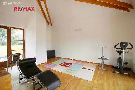 Pronájem bytu 4+kk 211 m² Čeladná