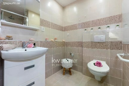 Prodej bytu 3+1 68 m² Pražská, Teplice