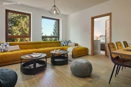 Loučná pod Klínovcem, Chomutov, Háj