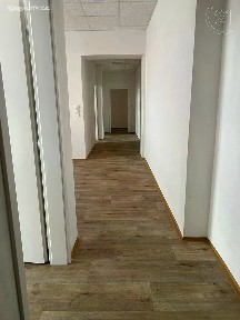 Pronájem bytu 4+1 88 m² Vídeňská třída, Znojmo