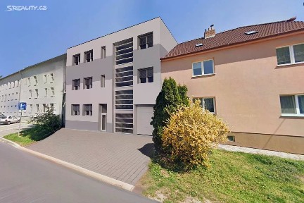 Hrušovany u Brna, Brno-venkov, Vodní