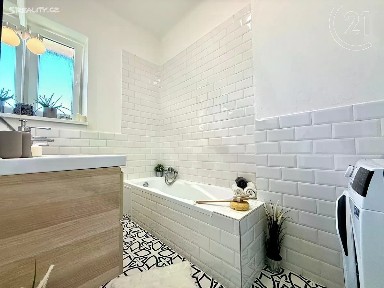 Brno, Brno-město, Černovice, Tržní, 4