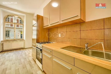 Plzeň, Plzeň-město, Jižní Předměstí, Kardinála Berana, 35