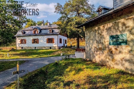 Prodej bytu 1+kk 27 m² Lesná