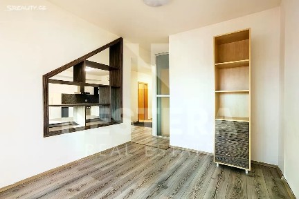 Prodej bytu 2+kk 79 m² Hradišťská, Plzeň - Východní Předměstí