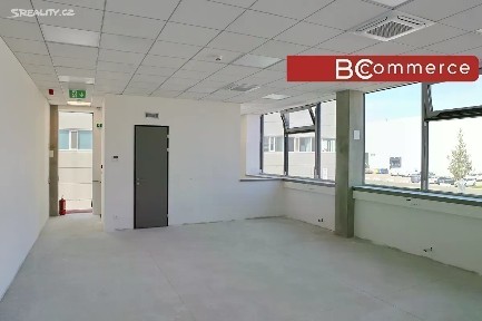 Pronájem skladového prostoru 935 m² Brno - Líšeň