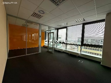 Pronájem kanceláře 1330 m² Londýnské náměstí, Brno - Štýřice