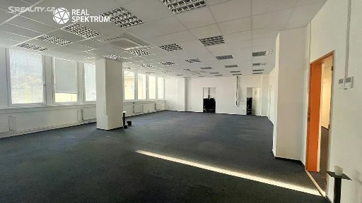 Pronájem kanceláře 470 m² Veveří, Brno