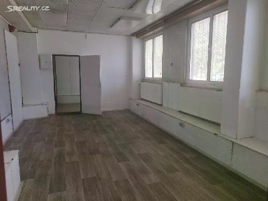 Pronájem kanceláře 65 m² Pod Sídlištěm, Brno - Židenice