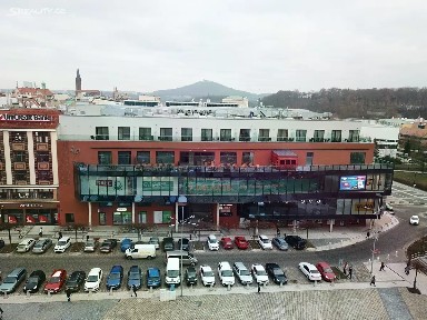 Pronájem obchodního prostoru 70 m² náměstí Svobody, Teplice