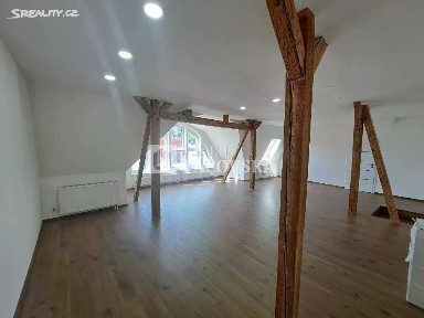 Pronájem kanceláře 250 m² Revoluční, Ústí nad Labem - Ústí nad Labem-centrum