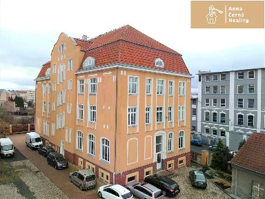 Pronájem kanceláře 20 m² Zemská, Teplice - Trnovany