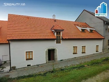 Prodej rodinného domu 330 m², pozemek 381 m² Rabí