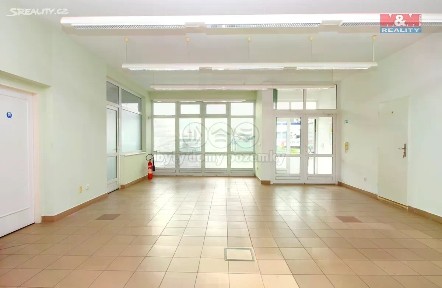 Prodej kanceláře 290 m² Vážní, Hradec Králové - Slezské Předměstí