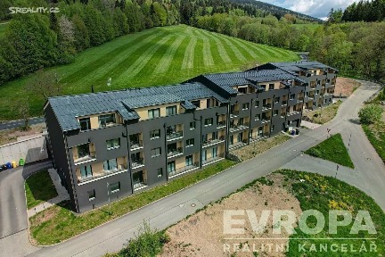 Prodej bytu 2+kk 47 m² Černý Důl