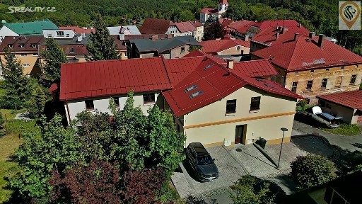 Prodej bytu 2+1 54 m² Zámecká, Žacléř