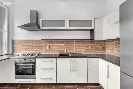 Prodej bytu 2+1 65 m² Střelecká, Hradec Králové