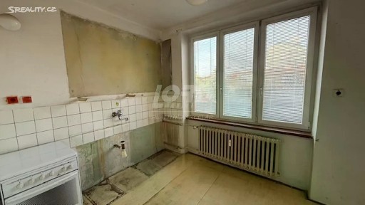 Prodej bytu 3+1 75 m² U Koruny, Hradec Králové - Pražské Předměstí