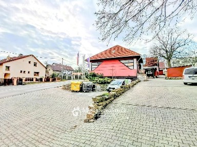 Prodej obchodního prostoru 796 m² Jihlava - Hruškové Dvory