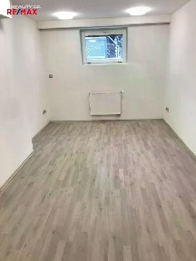 Prodej kanceláře 72 m² Pražská, Pelhřimov