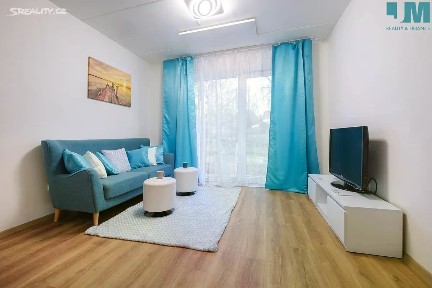 Pronájem bytu 1+kk 28 m² Nádražní, Třešť