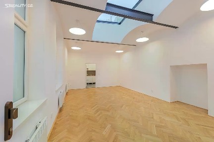 Praha, Praha 1, Staré Město, U milosrdných, 8