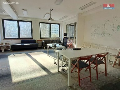 Pronájem kanceláře 486 m² Svatopetrská, Brno - Komárov