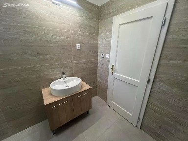 Prodej bytu 1+kk 40 m² Žofie Podlipské, Ostrava - Přívoz