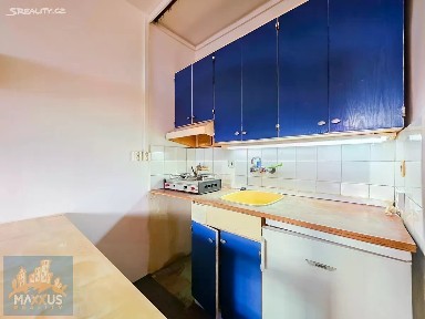 Pronájem bytu 1+kk 24 m² Vavřenova, Praha - Braník