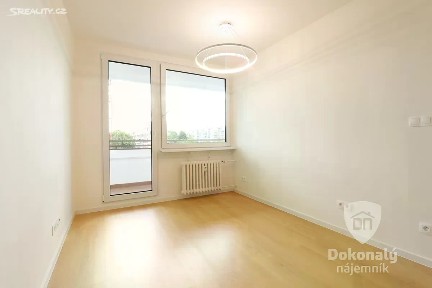 Pronájem bytu 2+kk 43 m² Vysočanská, Praha - Prosek