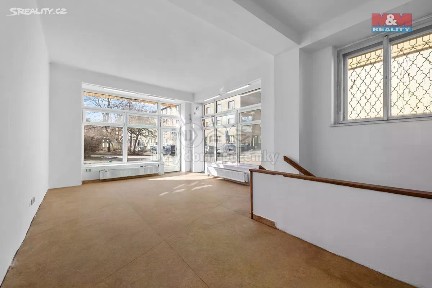 Prodej obchodního prostoru 127 m² Za Strašnickou vozovnou, Praha - Strašnice