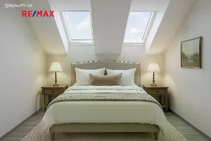 Prodej bytu 3+kk 90 m² Skorkov - Podbrahy